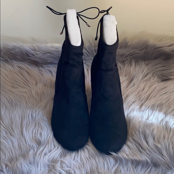 NWT CHINESE LAUNDRY BAILEY BLOCK HEEL BOOTIE SZ. 9 - Picture 5 of 7